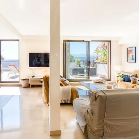 Pour 6 Avec Magnifique Terrasse De 114m2 Et Vue Panoramique نيس