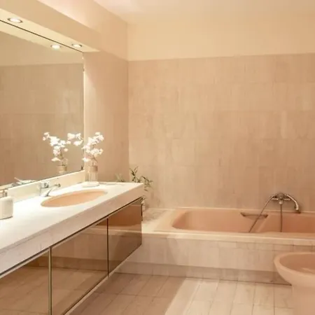 Apartman Pour 6 Avec Magnifique Terrasse De 114m2 Et Vue Panoramique Nizza